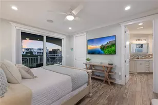 313 Hammock Cir, Anna Maria, FL 34216 - Photo 13