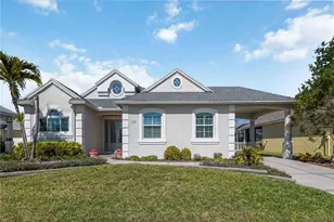 4739 Compass Dr, Bradenton, FL 34208 - Photo 1