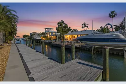 834 Jungle Queen Way, Longboat Key, FL 34228 - Photo 17