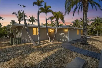 834 Jungle Queen Way, Longboat Key, FL 34228 - Photo 11