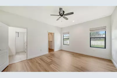 220 Capriana Court, Nokomis, FL 34275 - Photo 15