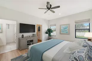 220 Capriana Ct, Nokomis, FL 34275 - Photo 7