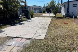 41 Illinois St, Palmetto, FL 34221 - Photo 1