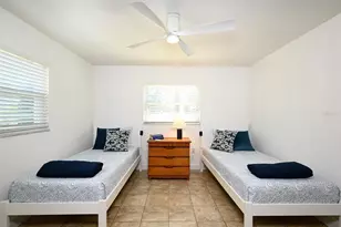 2876 Hardee Dr, Sarasota, FL 34231 - Photo 15