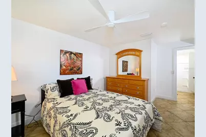 2876 Hardee Drive, Sarasota, FL 34231 - Photo 13