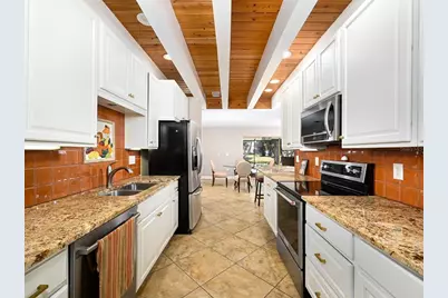 2876 Hardee Drive, Sarasota, FL 34231 - Photo 9