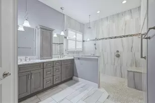 4290 Via Del Villetti Dr, Venice, FL 34293 - Photo 19