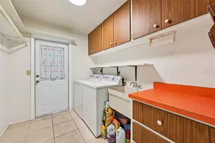 101 Algiers Dr, Venice, FL 34293 - Photo 25