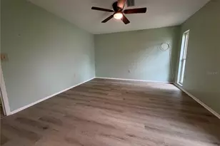 101 Algiers Dr, Venice, FL 34293 - Photo 21