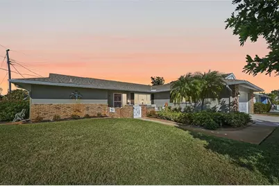 101 Algiers Drive, Venice, FL 34293 - Photo 1