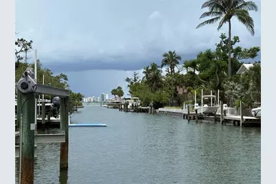 3441 Gulfmead Drive, Sarasota, FL 34242 - Photo 13