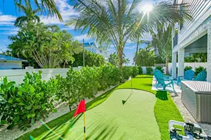 2200 Avenue B, Bradenton Beach, FL 34217 - Photo 7