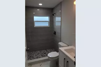 345 Parkland Avenue, Sarasota, FL 34232 - Photo 3