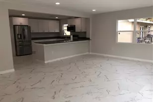 345 Parkland Ave, Sarasota, FL 34232 - Photo 21