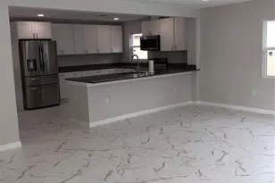 345 Parkland Ave, Sarasota, FL 34232 - Photo 17