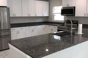 345 Parkland Ave, Sarasota, FL 34232 - Photo 25