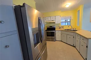 3327 Eileen Dr, Ellenton, FL 34222 - Photo 7