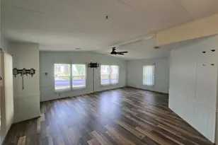 3327 Eileen Dr, Ellenton, FL 34222 - Photo 3