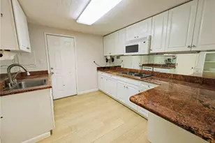 4554 Cooper Rd, Sarasota, FL 34232 - Photo 23