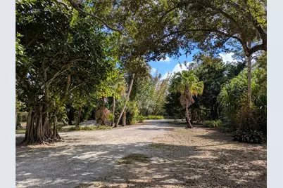 4554 Cooper Road, Sarasota, FL 34232 - Photo 41
