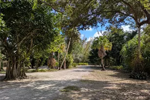 4554 Cooper Rd, Sarasota, FL 34232 - Photo 41