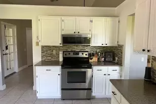 14305 Tennyson Dr, Hudson, FL 34667 - Photo 7