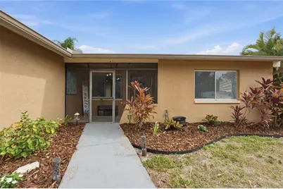 4105 Honolulu Drive, Sarasota, FL 34241 - Photo 3