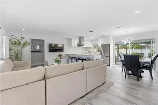 4105 Honolulu Dr, Sarasota, FL 34241 - Photo 5