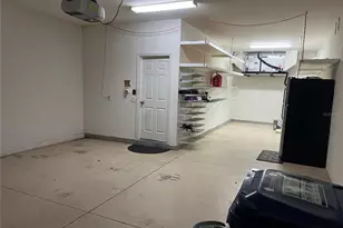 5753 Hydrangea Cir, Sarasota, FL 34238 - Photo 25