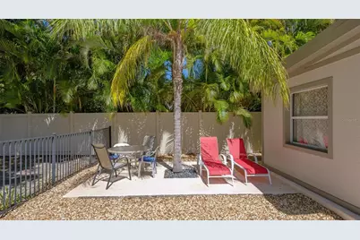 3360 S Osprey Avenue #105B, Sarasota, FL 34239 - Photo 17