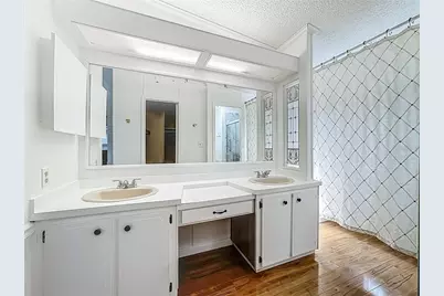 8430 Imperial Lake Circle, Palmetto, FL 34221 - Photo 17