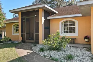 2116 30th Ave E, Bradenton, FL 34208 - Photo 3