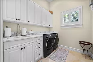 1394 Harbor Dr, Sarasota, FL 34239 - Photo 27