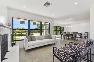 301 Aurora St E, Venice, FL 34285 - Photo 27