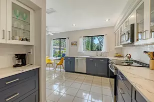 7547 Silver Fern Blvd, Sarasota, FL 34241 - Photo 23