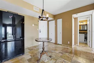 2901 26th St W, Bradenton, FL 34205 - Photo 9