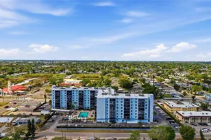 2901 26th St W, Bradenton, FL 34205 - Photo 43