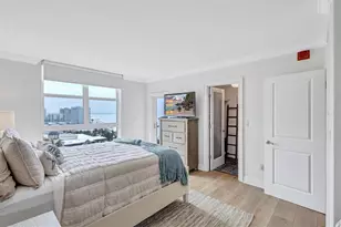 1212 Benjamin Franklin Dr, Sarasota, FL 34236 - Photo 27