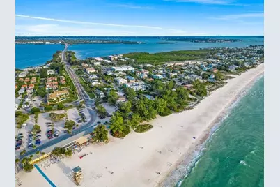 527 56th Street, Holmes Beach, FL 34217 - Photo 53