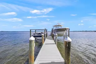 527 56th St, Holmes Beach, FL 34217 - Photo 45