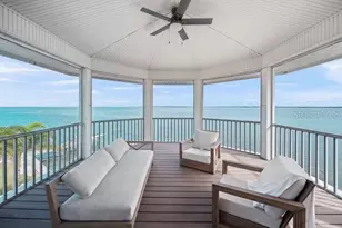 527 56th St, Holmes Beach, FL 34217 - Photo 25