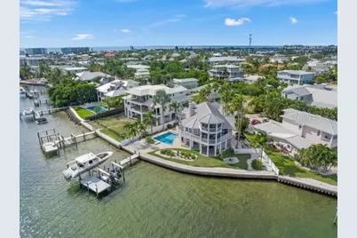 527 56th Street, Holmes Beach, FL 34217 - Photo 59