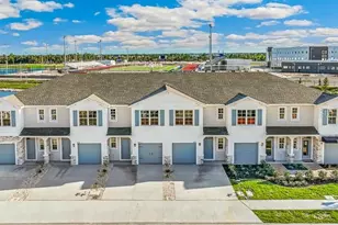 10710 Tiger Lily Dr, Venice, FL 34293 - Photo 3
