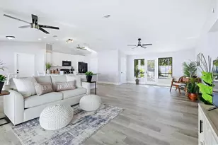 903 72nd St NW, Bradenton, FL 34209 - Photo 13