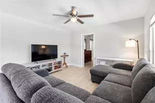 11245 69th Ave, Seminole, FL 33772 - Photo 13