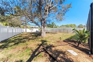 11245 69th Ave, Seminole, FL 33772 - Photo 25