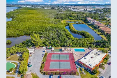 9519 Azure Cove, Bradenton, FL 34210 - Photo 69