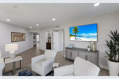 2120 Harbourside Drive #628, Longboat Key, FL 34228 - Photo 11