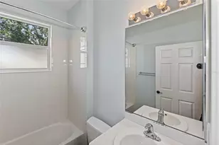 8124 Tabbystone Pl, Bradenton, FL 34201 - Photo 9