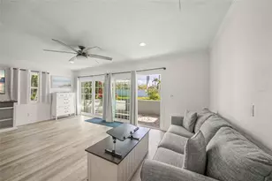 8560 Heron Lagoon Cir, Sarasota, FL 34242 - Photo 17